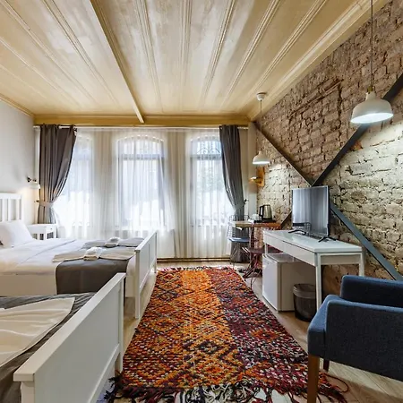 Miro Mansion Old 호텔