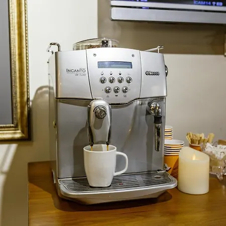 Miro Mansion Old 호텔