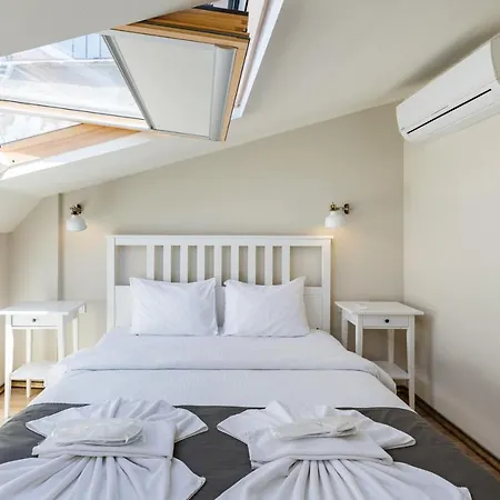 Miro Mansion Old Hotel 3*