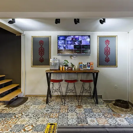 Miro Mansion Old Hotel