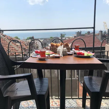 Miro Mansion Old 3* Istanboel