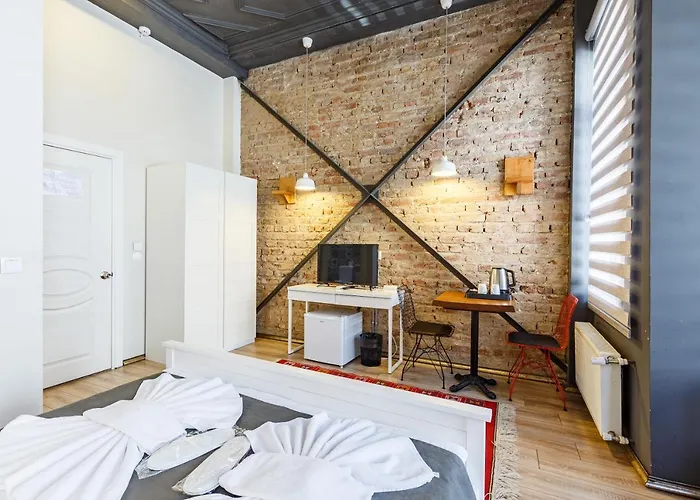 Otel Miro Mansion Old