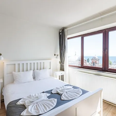 Miro Mansion Old 3*