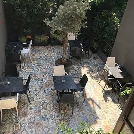 Miro Mansion Old מלון 3*