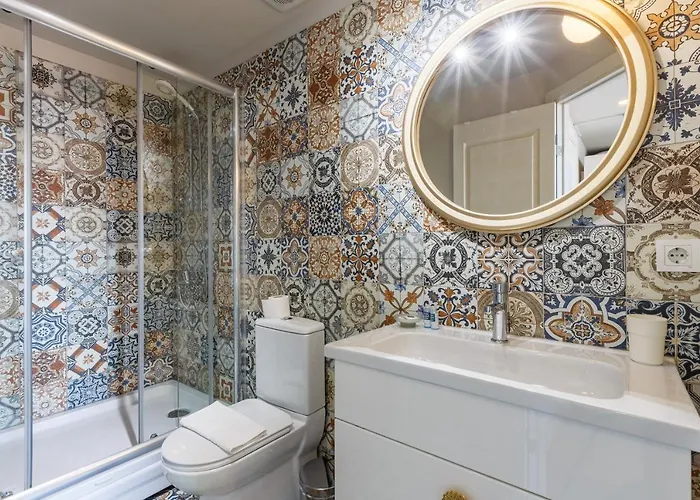 Miro Mansion Old Отель