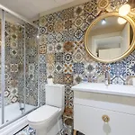 Hotell Miro Mansion Old 3*